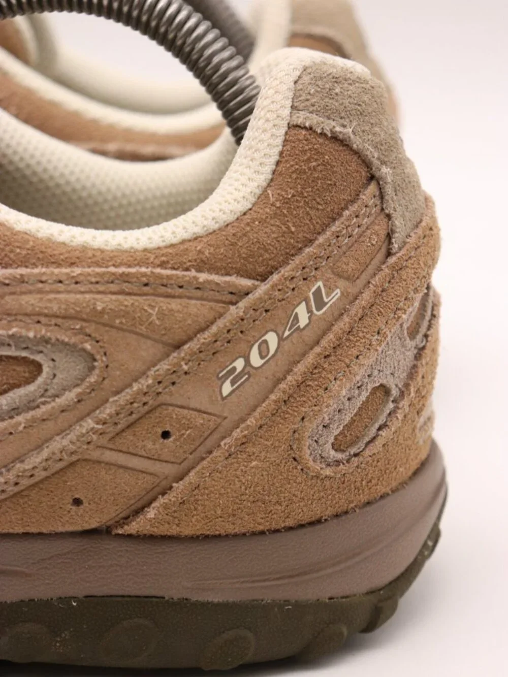 New Balance 204L Men's Size 9.5 D Mushroom Arid Stone Sneakers U204LMMA